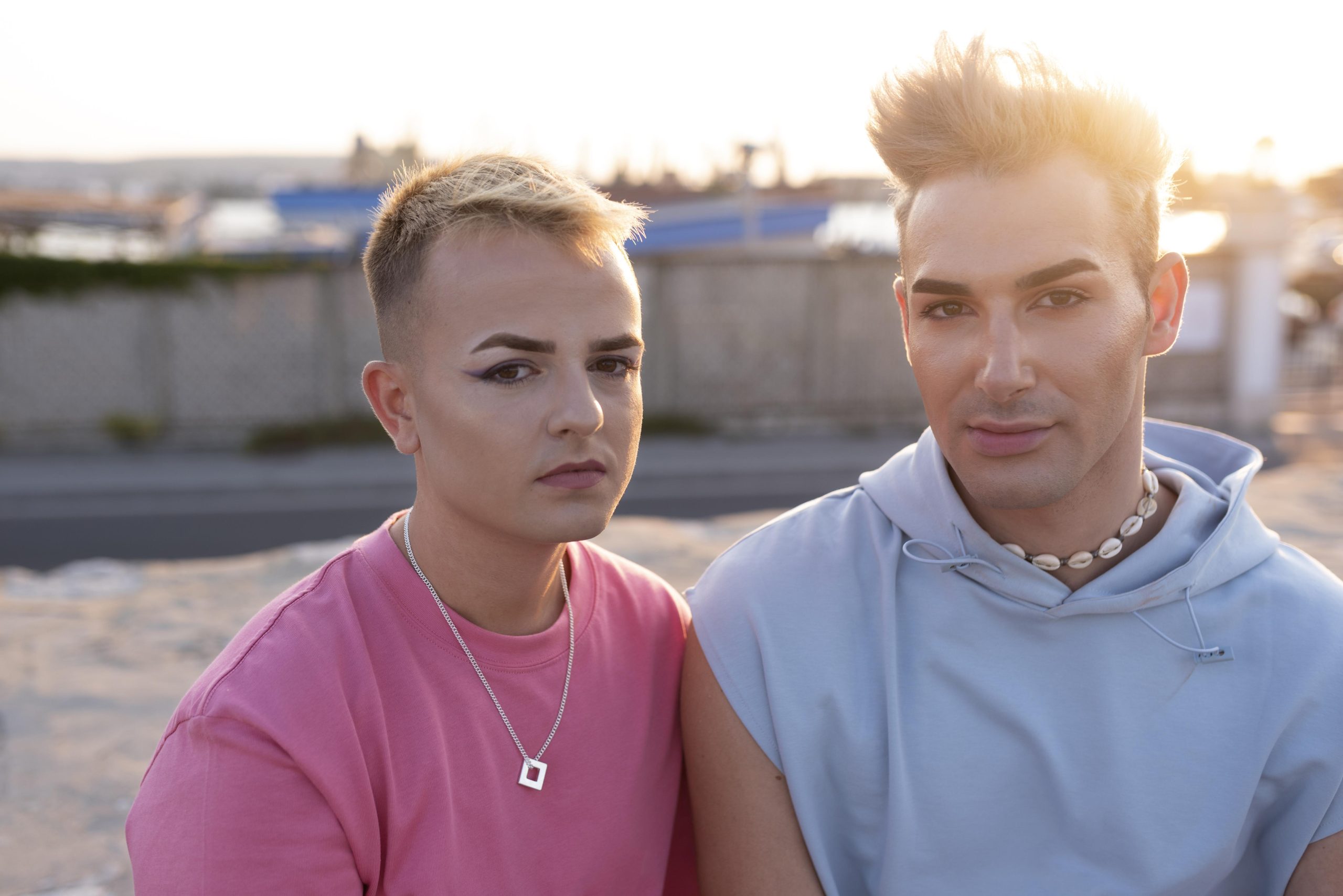 Binder, jako idealny przykład bielizny dla osób transpłciowych